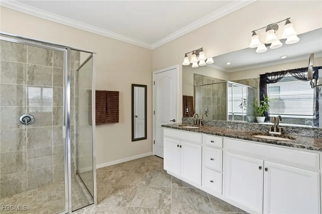 2110 Clementine Street Naples FL 34120
