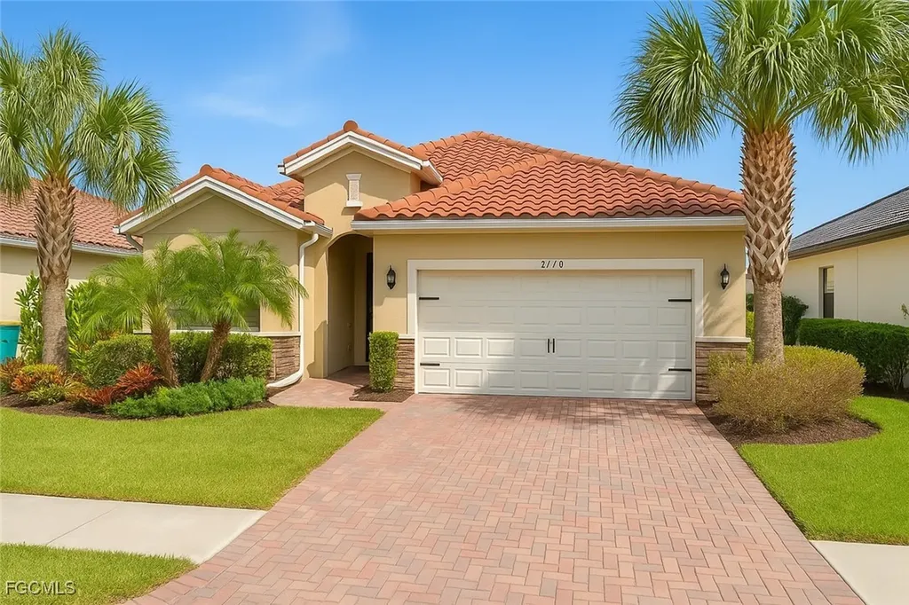 2110 Clementine Street Naples FL 34120