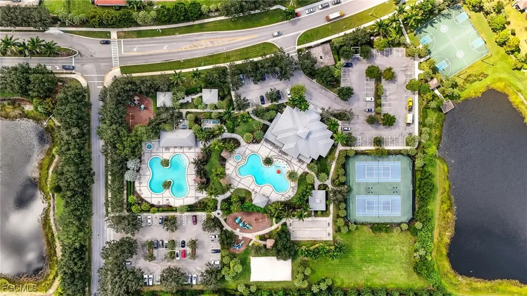 2110 Clementine Street Naples FL 34120