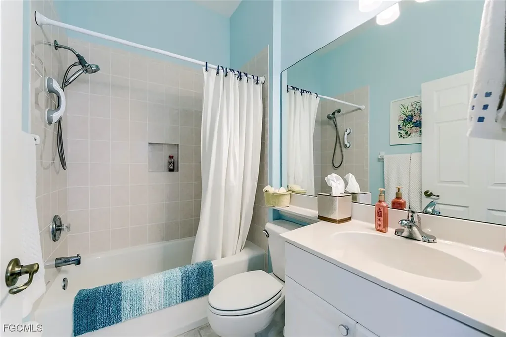 8920 Crown Colony Boulevard Fort Myers FL 33908