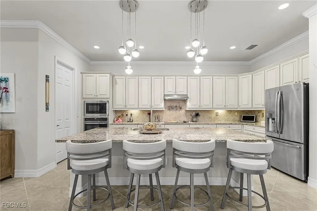 10596 Pistoia Drive Fort Myers FL 33913