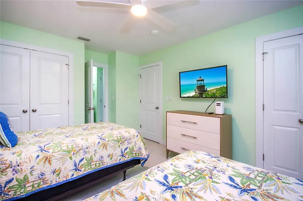 832 Donax Street Sanibel FL 33957