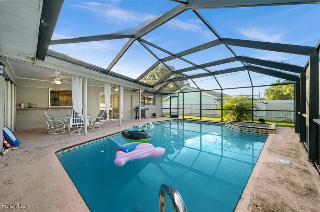 3630 SW 6th Avenue Cape Coral FL 33914