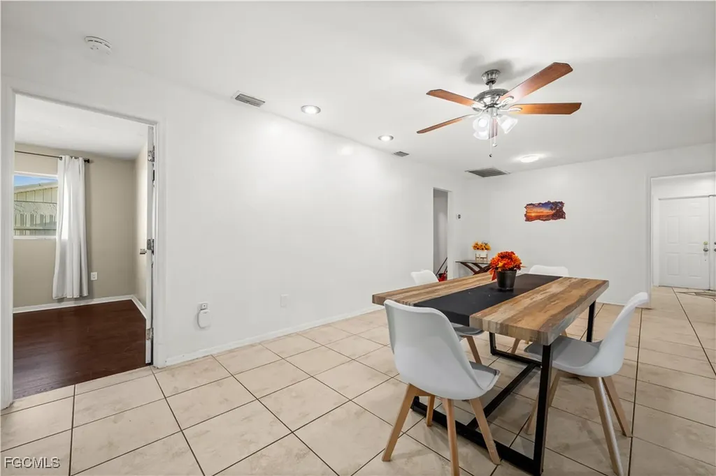 3630 SW 6th Avenue Cape Coral FL 33914