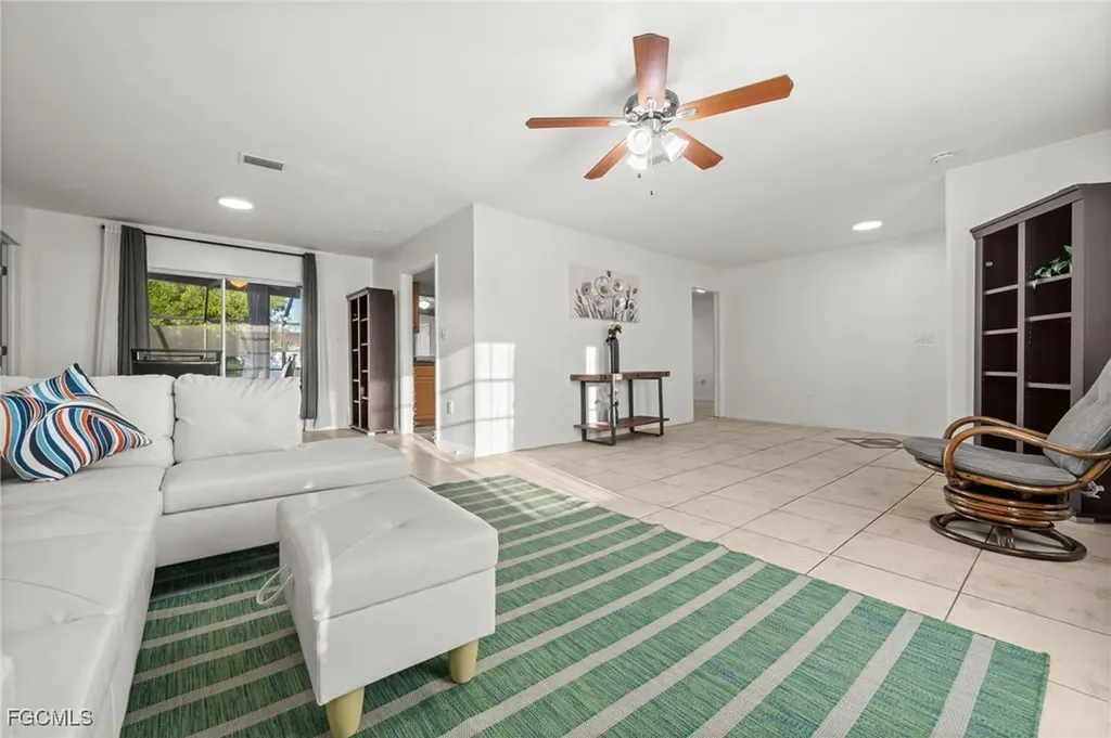 3630 SW 6th Avenue Cape Coral FL 33914