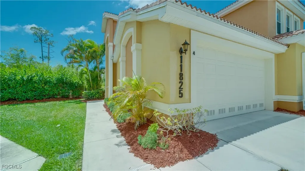 11825 Bayport Lane Fort Myers FL 33908