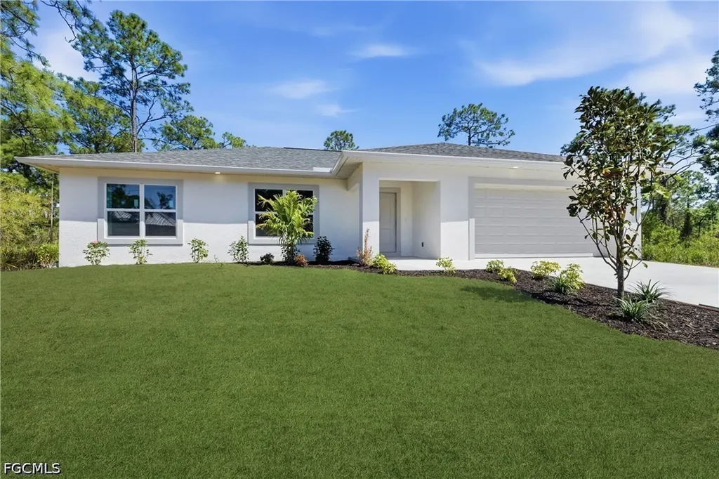 902 Clark Avenue Lehigh Acres FL 33972