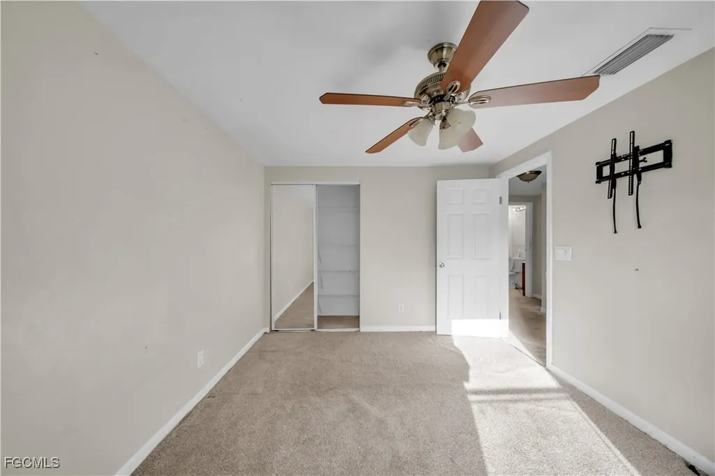 2313 Hamilton Avenue Alva FL 33920