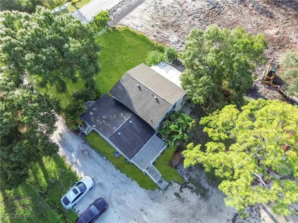 2313 Hamilton Avenue Alva FL 33920