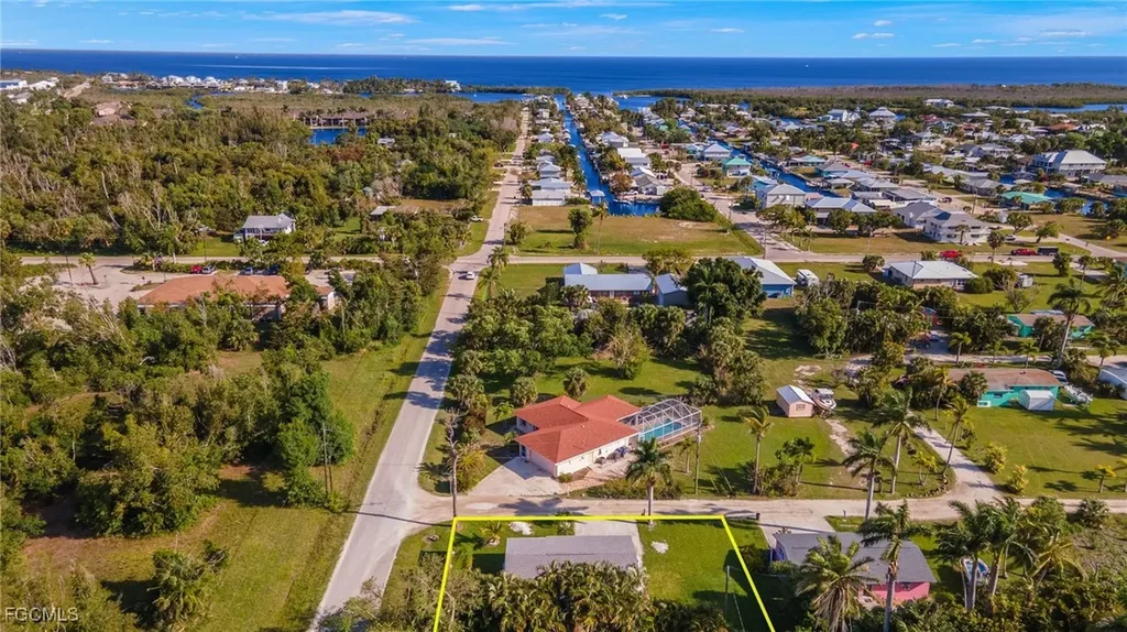 7499 Cares Away Park Circle Bokeelia FL 33922