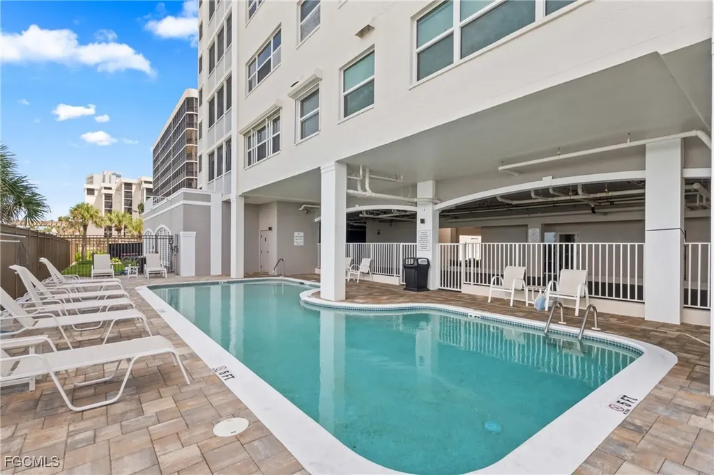9577 Gulf Shore Drive Naples FL 34108