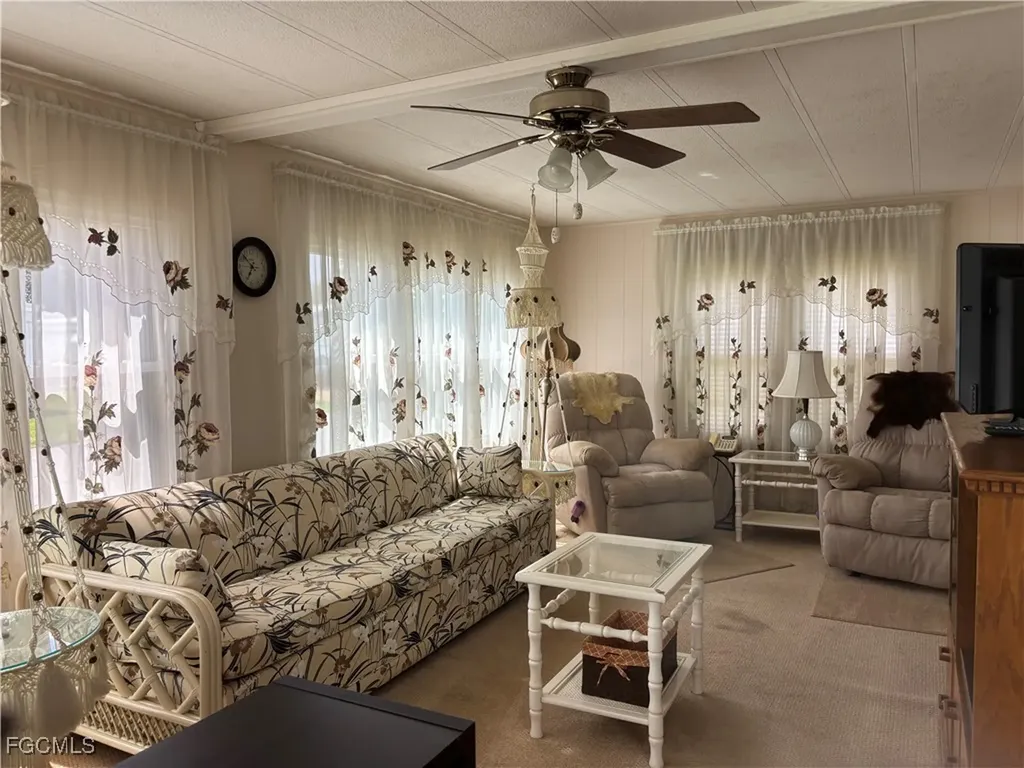 775 Knotty Pine Circle North Fort Myers FL 33917