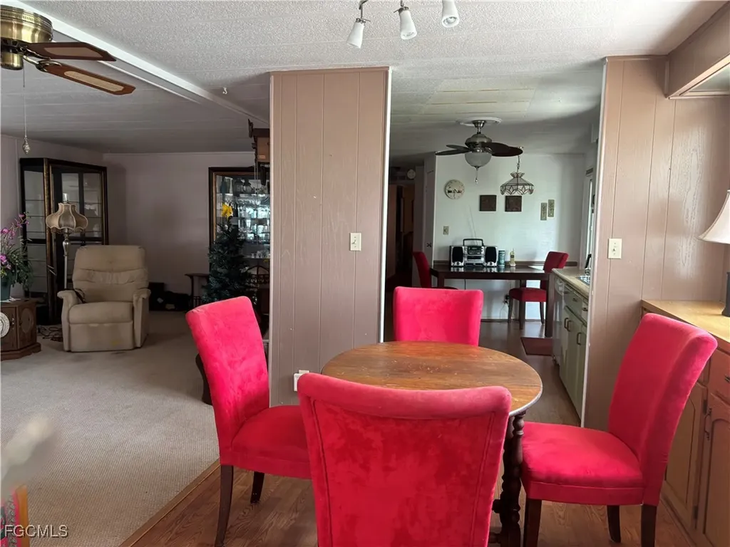 775 Knotty Pine Circle North Fort Myers FL 33917