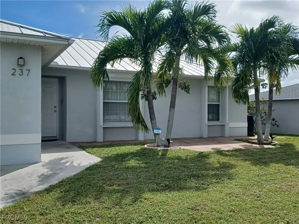 237 NW 6th Place Cape Coral FL 33993