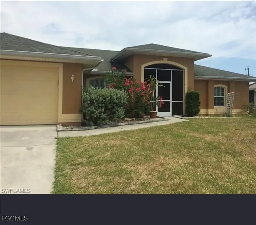 5245 SW 20th Avenue Cape Coral FL 33914
