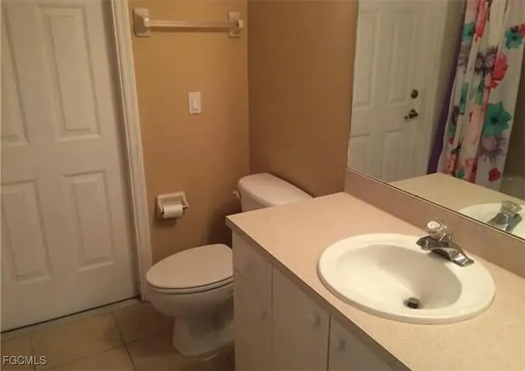 5245 SW 20th Avenue Cape Coral FL 33914