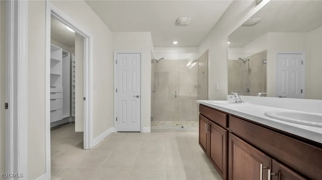 322 NE 20th Terrace Cape Coral FL 33909