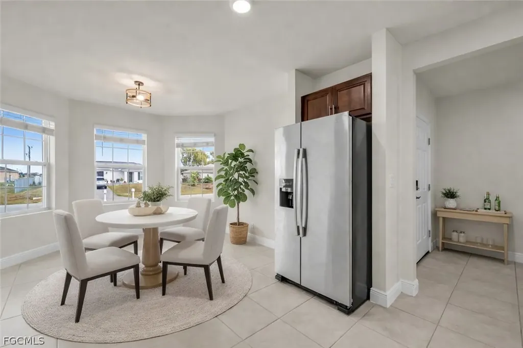 322 NE 20th Terrace Cape Coral FL 33909