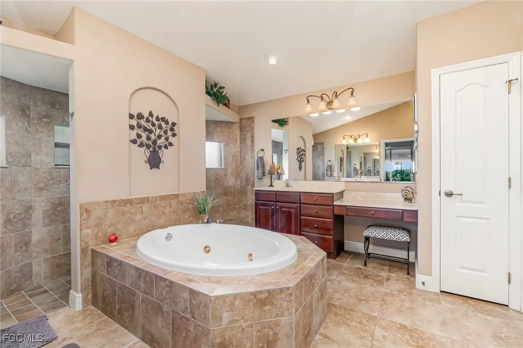 2239 Old Burnt Store Road N Cape Coral FL 33993