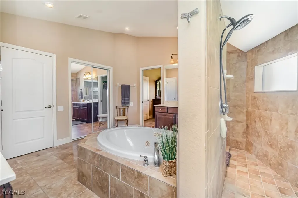 2239 Old Burnt Store Road N Cape Coral FL 33993