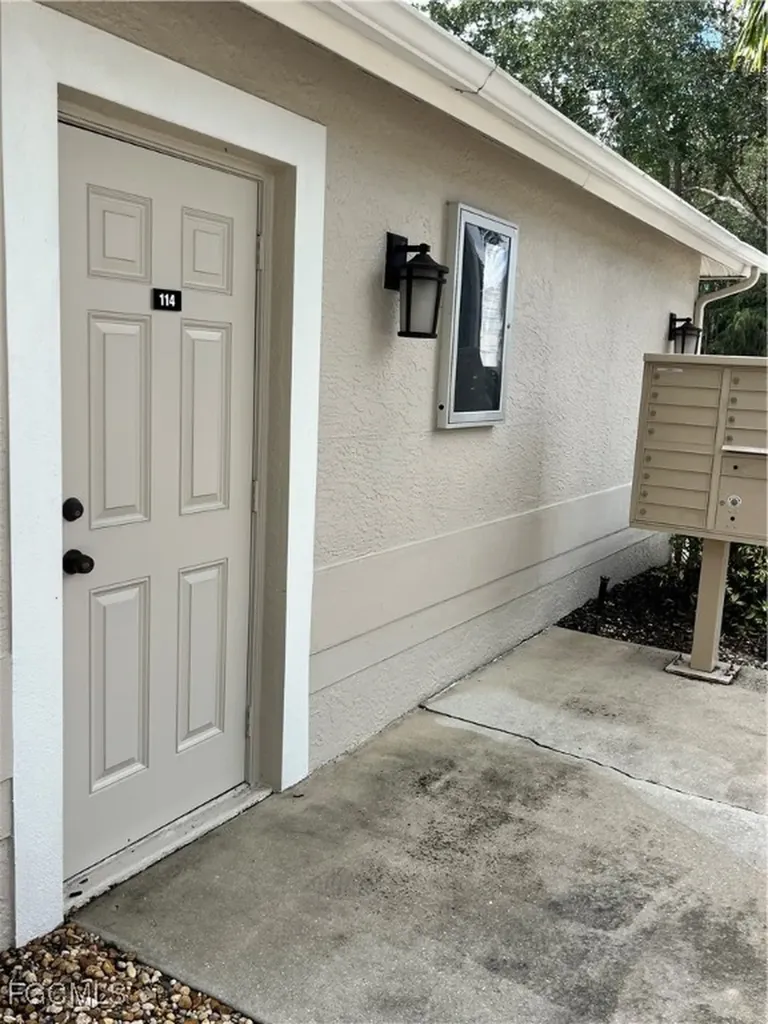14551 Hickory Hill Court Fort Myers FL 33912