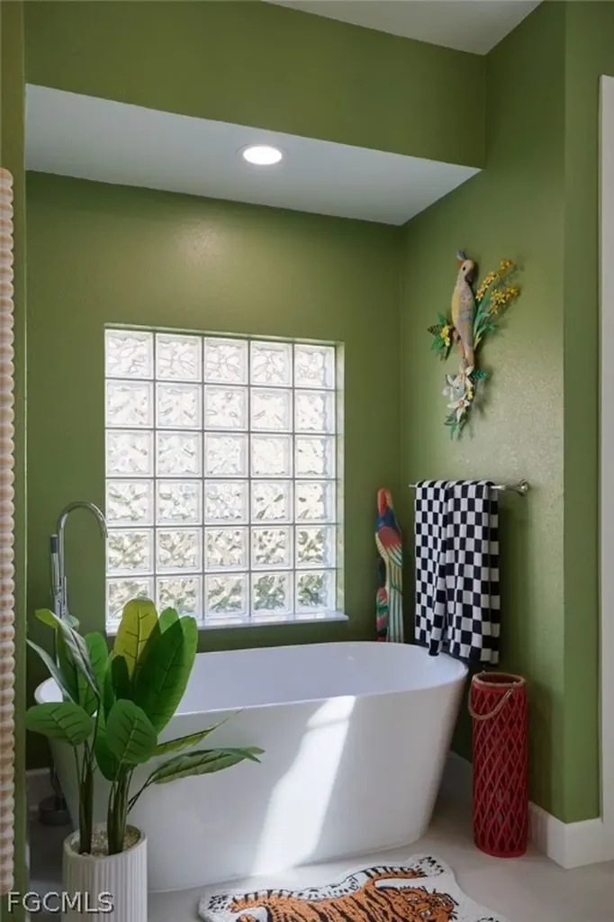 8500 Southwind Bay Circle Fort Myers FL 33908