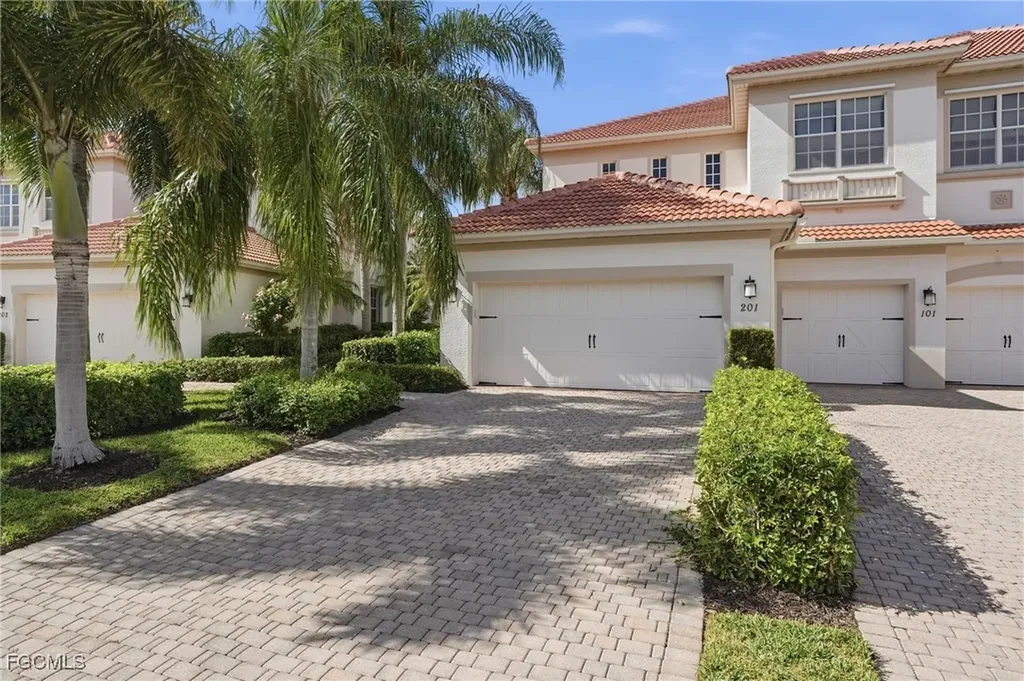 17498 Old Harmony Drive Fort Myers FL 33908