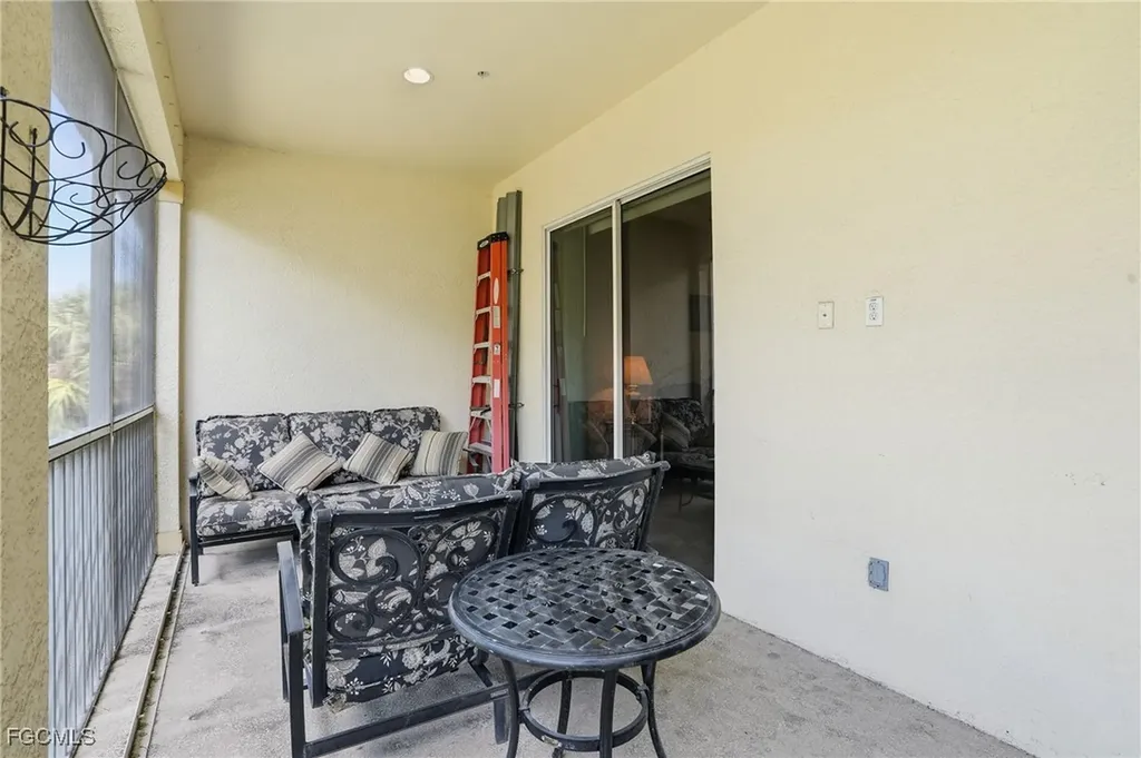 17498 Old Harmony Drive Fort Myers FL 33908
