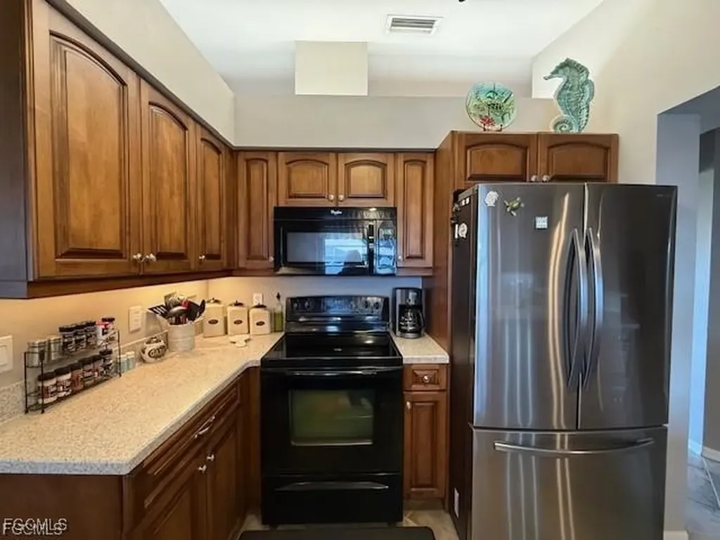 408 SE 19th Lane Cape Coral FL 33990