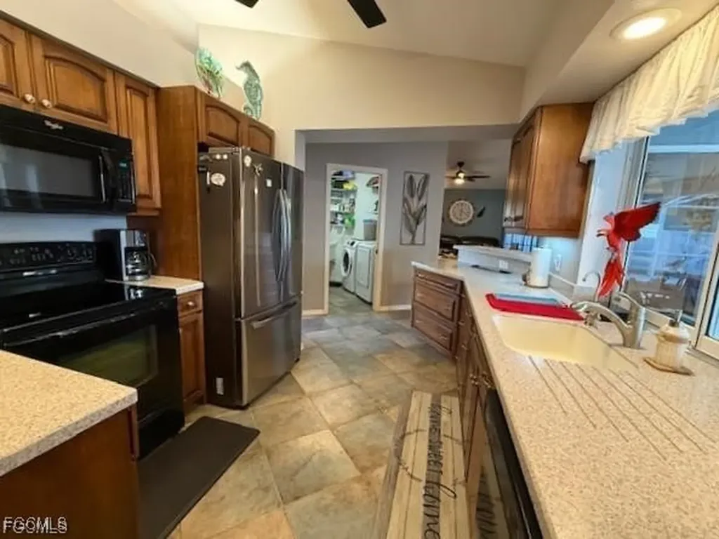 408 SE 19th Lane Cape Coral FL 33990