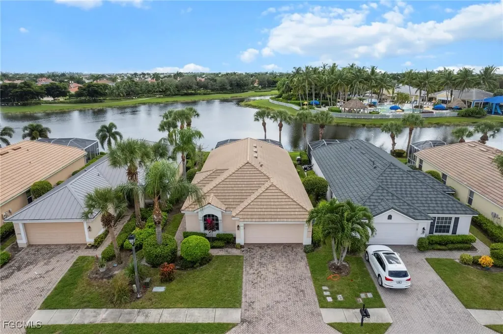 2492 Belleville Court Cape Coral FL 33991