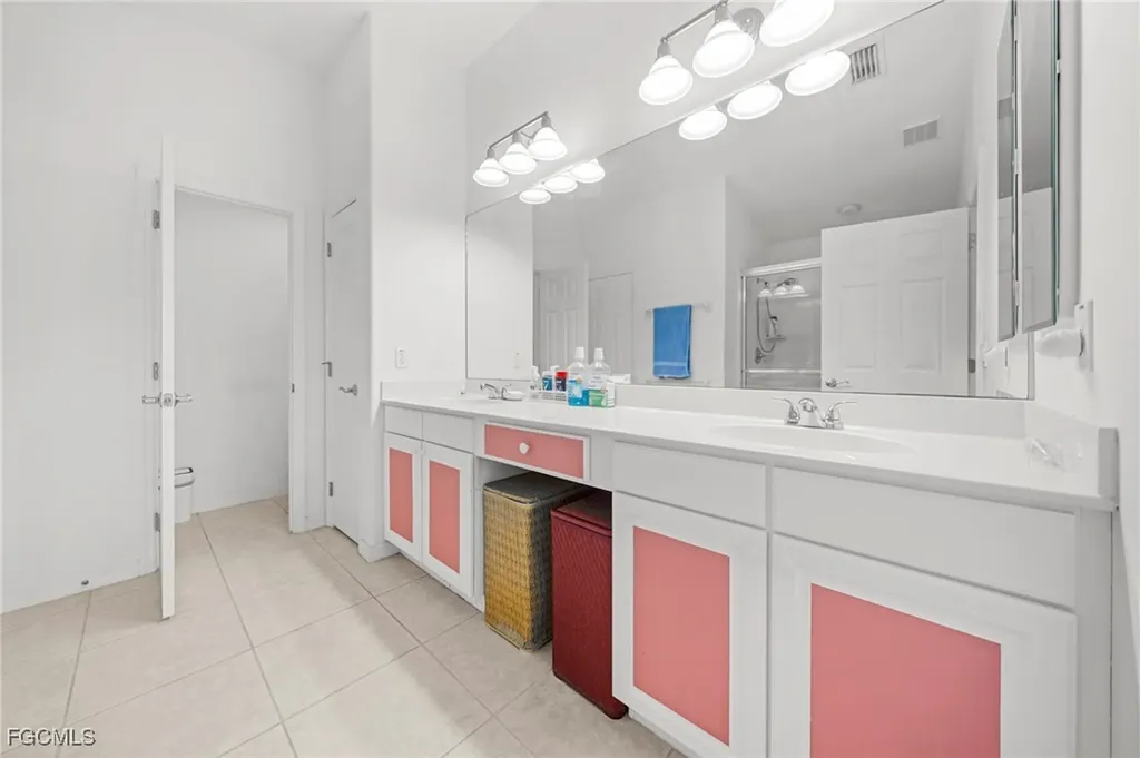 2492 Belleville Court Cape Coral FL 33991