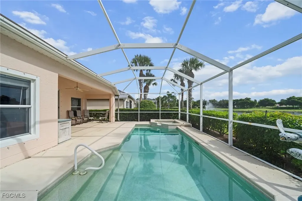 2492 Belleville Court Cape Coral FL 33991