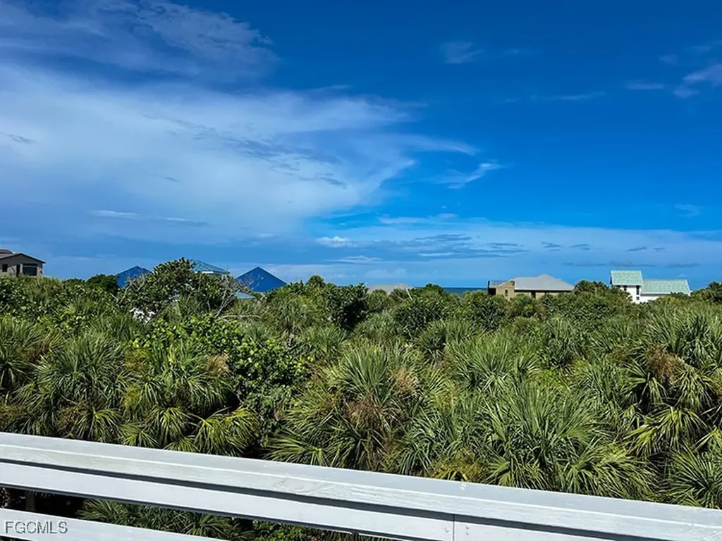 4561 Smugglers Drive Upper Captiva FL 33924
