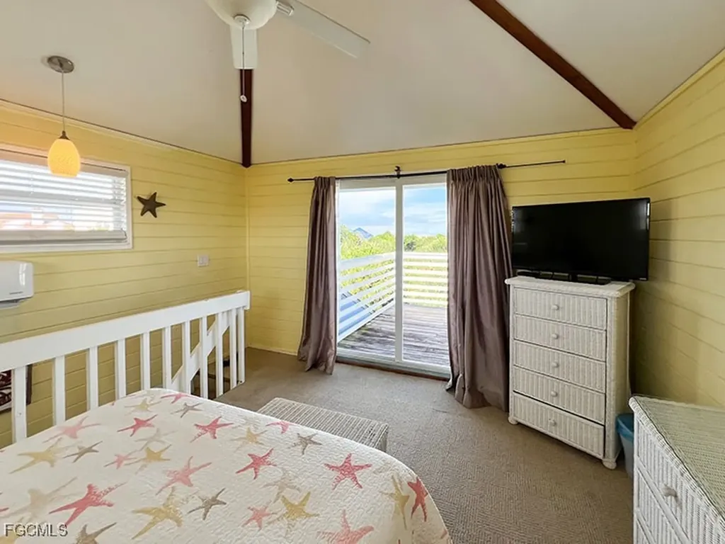 4561 Smugglers Drive Upper Captiva FL 33924