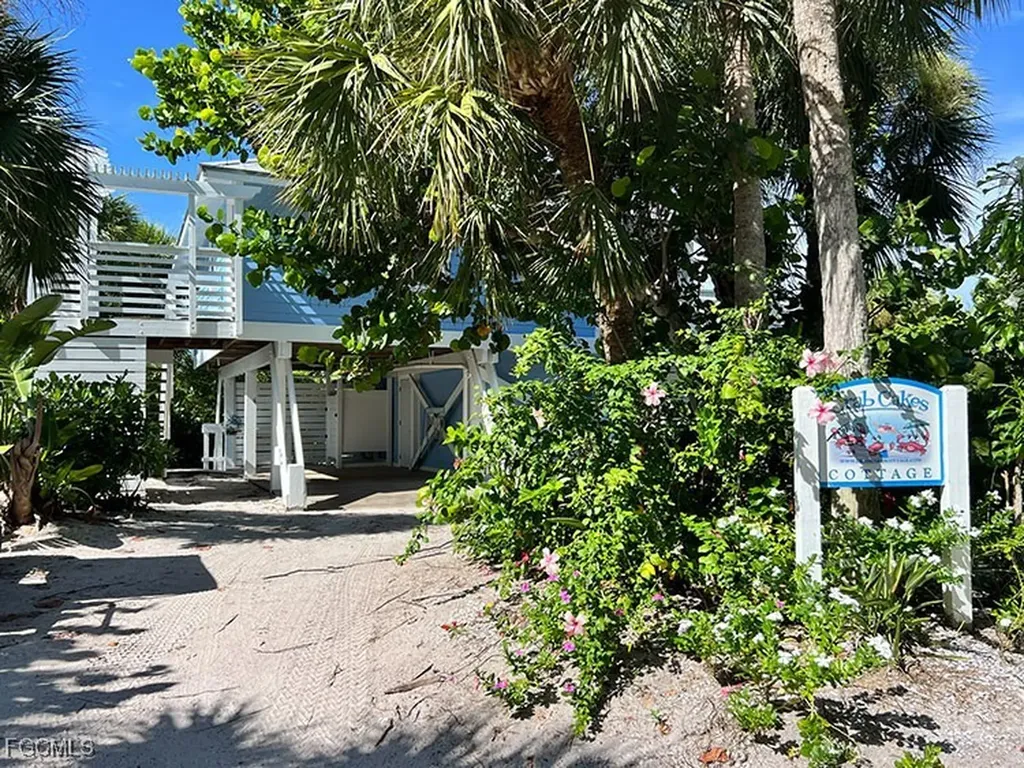 4561 Smugglers Drive Upper Captiva FL 33924