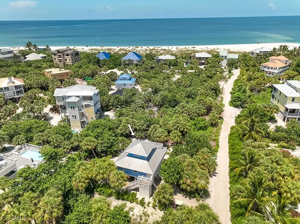 4561 Smugglers Drive Upper Captiva FL 33924