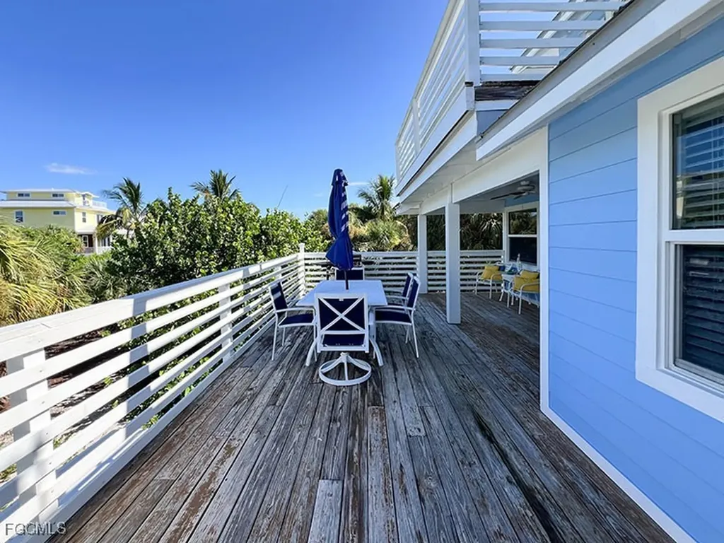 4561 Smugglers Drive Upper Captiva FL 33924