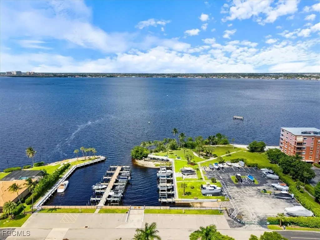 5405 Peppertree Drive Fort Myers FL 33908