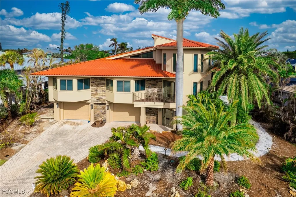 766 Sand Dollar Drive Sanibel FL 33957