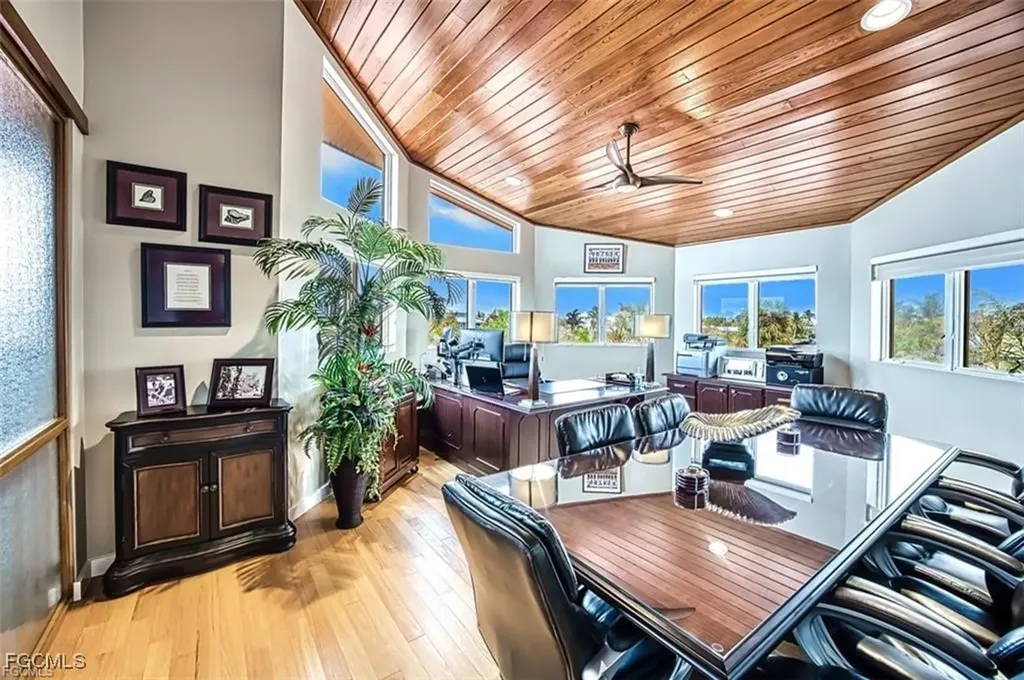 766 Sand Dollar Drive Sanibel FL 33957