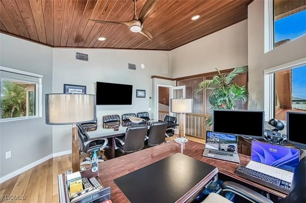 766 Sand Dollar Drive Sanibel FL 33957