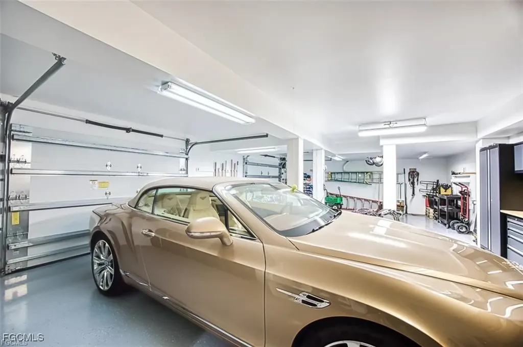 766 Sand Dollar Drive Sanibel FL 33957