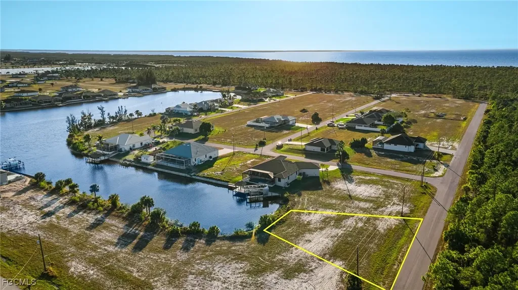 4226 NW 40th Lane Cape Coral FL 33993