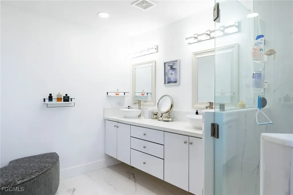 4623 Jacaranda Parkway W Cape Coral FL 33993