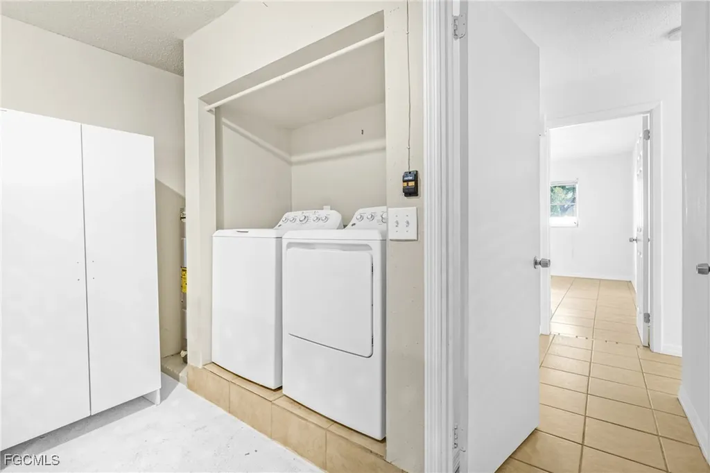 6004 Deming Avenue North Port FL 34287