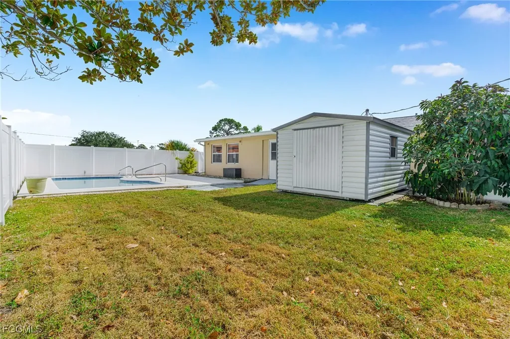 6004 Deming Avenue North Port FL 34287