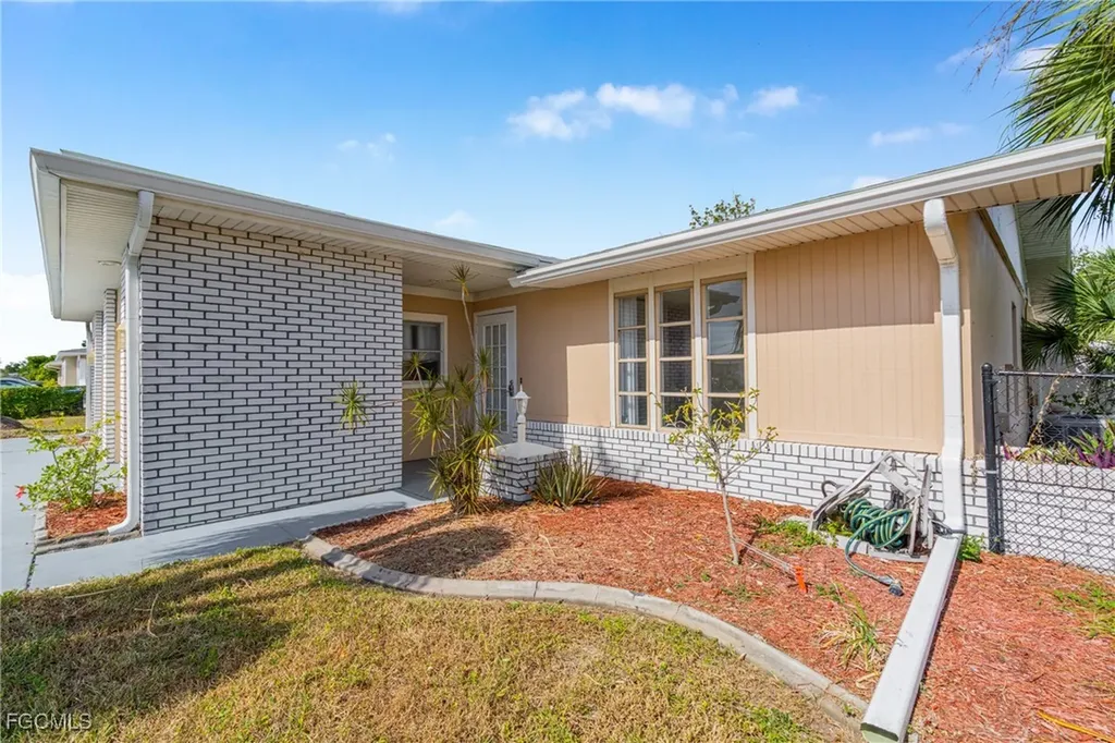 6004 Deming Avenue North Port FL 34287