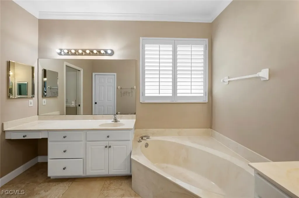 6583 Plantation Preserve Circle N Fort Myers FL 33966