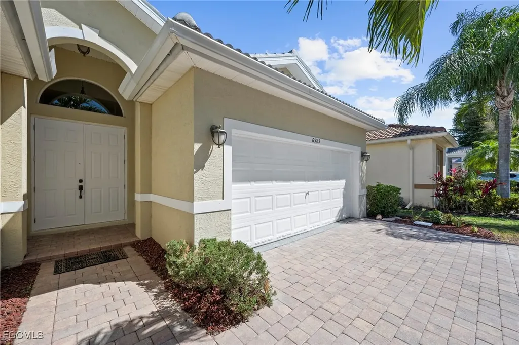 6583 Plantation Preserve Circle N Fort Myers FL 33966